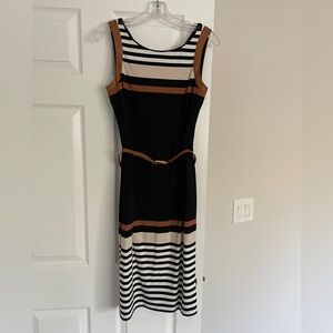 White House Black Market Faux leather Detail Dres with Belt Size 4